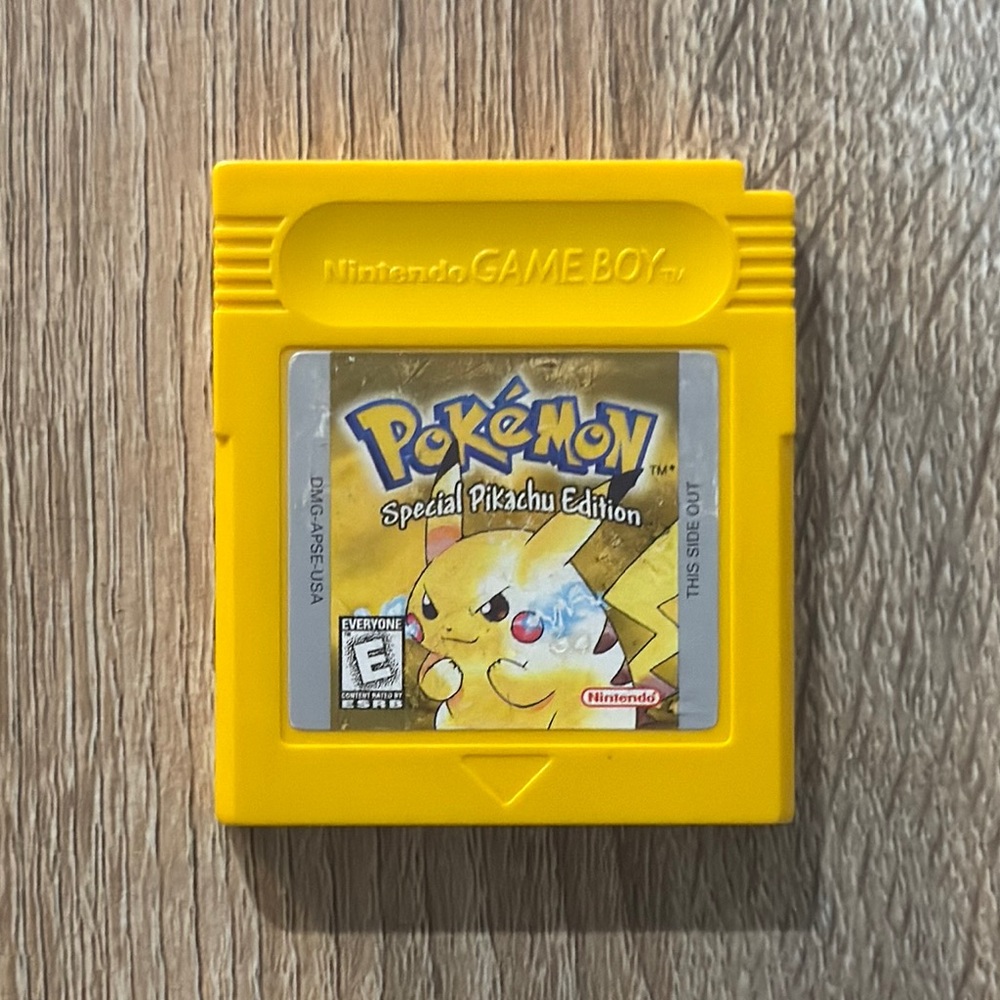 Rare Pokemon Special Pikachu Edition (US)